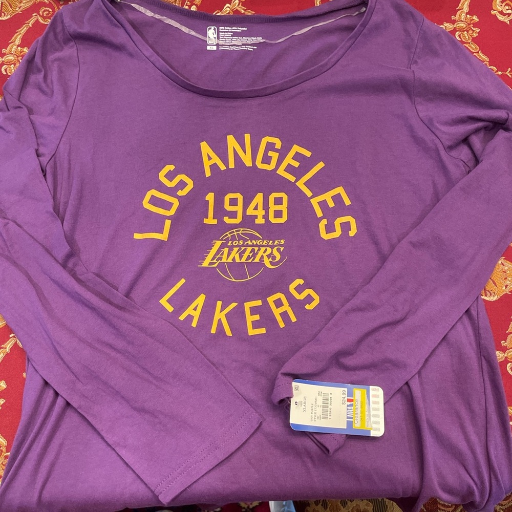 LA Lakers shirt size XL